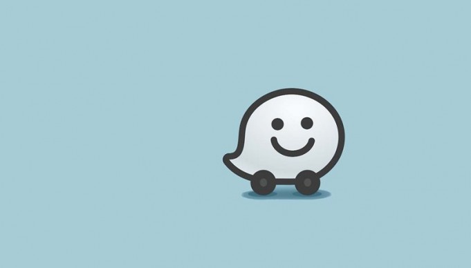 Steps to replace Apple Maps with Waze in Carplay